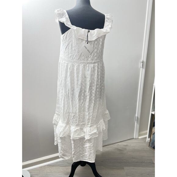 Spring And Mercer White Eyelet off the Shoulder Dress Large NWT - Picture 3 of 5